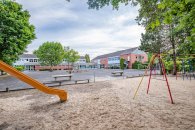 Neuenhaus basisschool Neuenhaus basisschoolgebouw en speelplaats