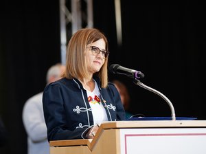 Bürgermeisterin der Partnerstadt Gyermely (Ungarn)