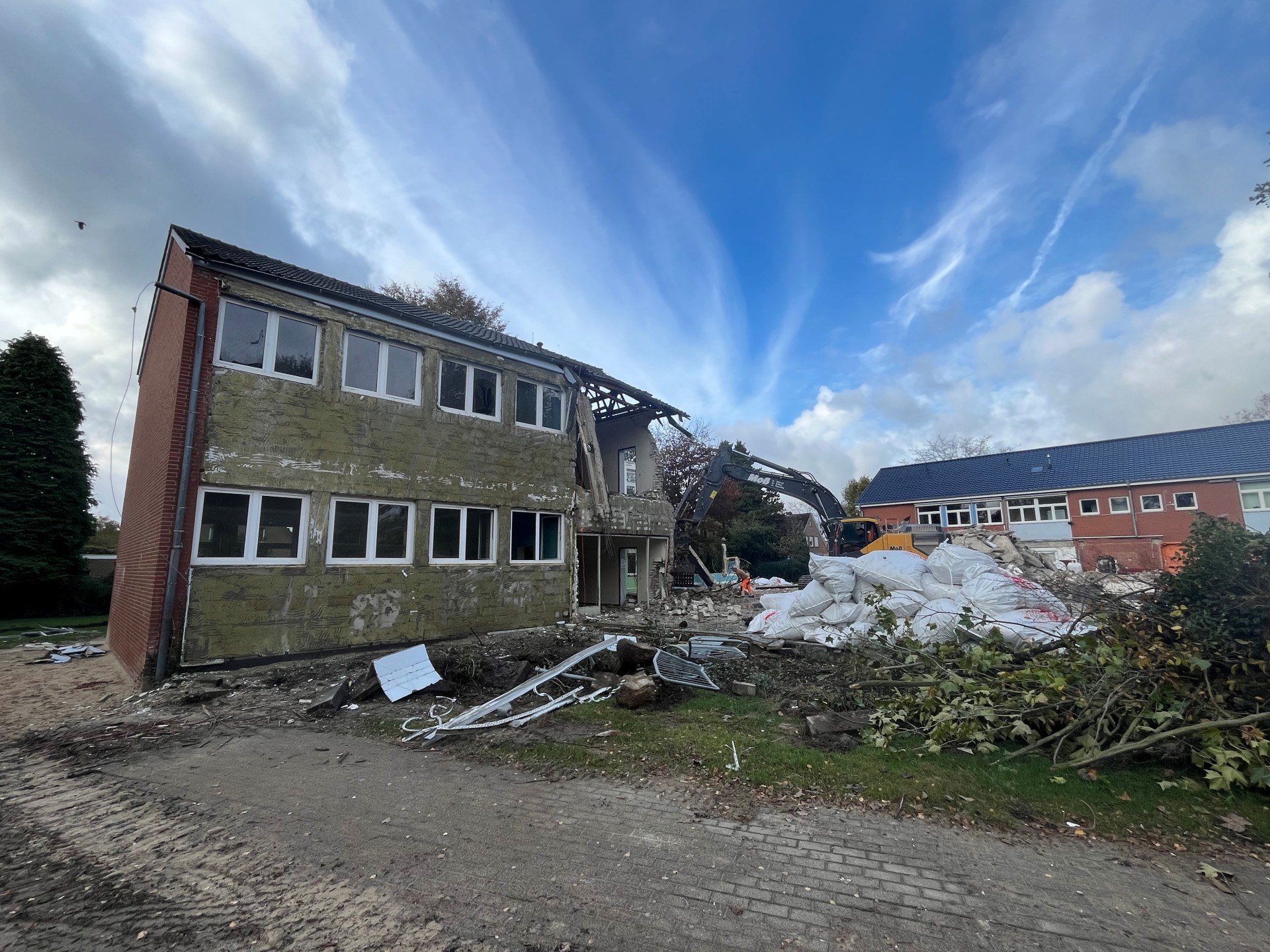 Abriss Grundschule Neuenhaus Abriss Grundschule Neuenhaus