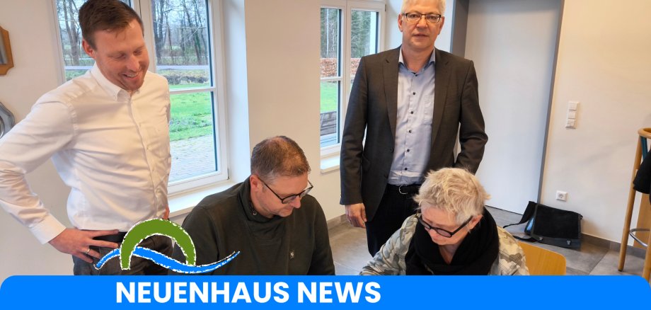 Beteiligte unterzeichnen Nutzungsüberlassung